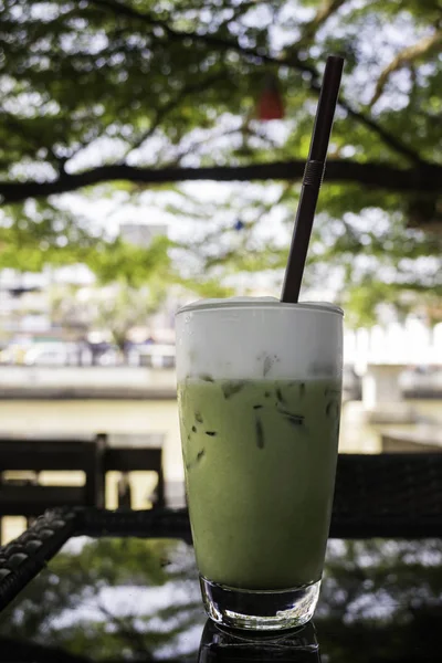 Matcha tè verde vetro freddo — Foto Stock