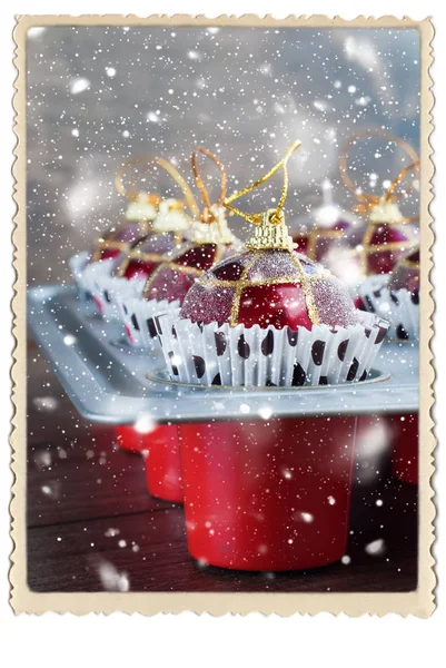 Sayfa hazırlık pişirme Noel topları oyuncak — Stok fotoğraf