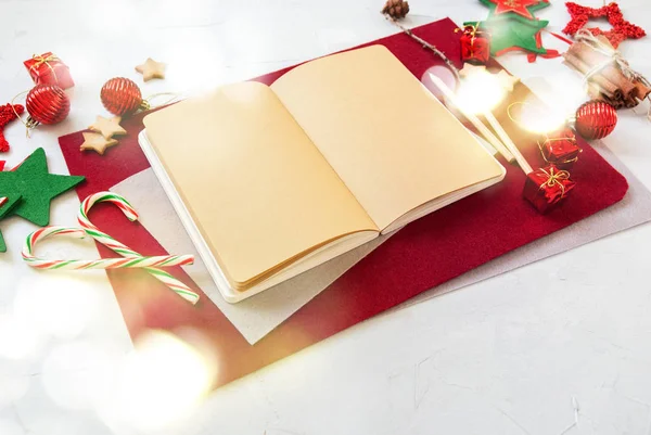 Boldog karácsonyi kártya Candy Cane Notebook üzenet — Stock Fotó