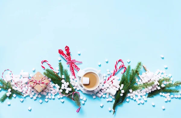 Weihnachtsgeschenk Mini Marshmallows Zuckerrohr Kakao — Stockfoto