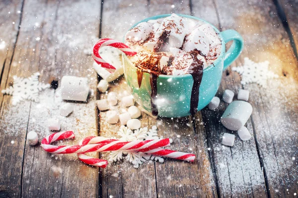 Alimentos de Navidad malvavisco Chocolate Blue Cup —  Fotos de Stock