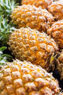 Olgun bütün sulu meyve Pine Apple sağlıklı gıda