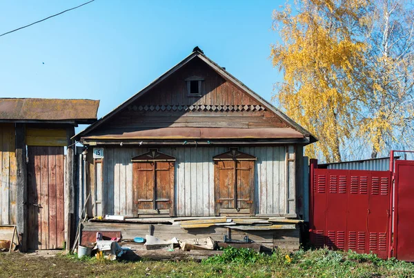 Славянский старинный жилой дом русский фасад — стоковое фото