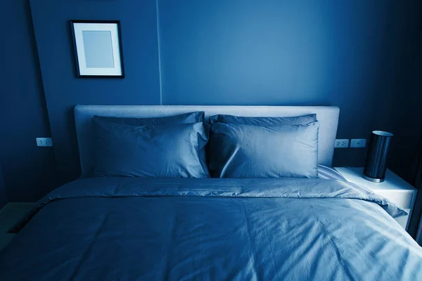 Bed with two pillows. gray bed linen — Stock Photo, Image
