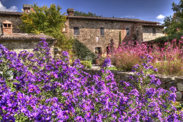 Klasický toskánský venkovský dům 2 — Stock fotografie