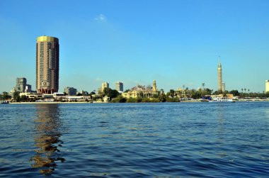 Kahire 'deki Nil Nehri' nin teknesinden görüntü