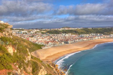 Nazare Sahili ve sandy plaj manzarası