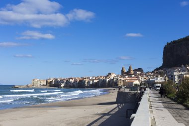 Cefalu boş beach