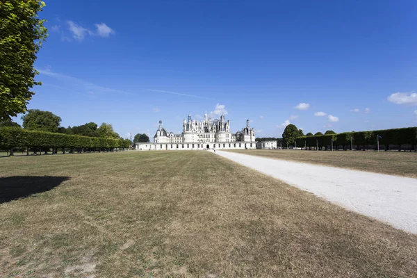 The royal Chateau de Chambord at Chambord — Stock Photo, Image