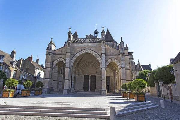 Iglesia llamada Notre Dame de Beaune — Foto de Stock
