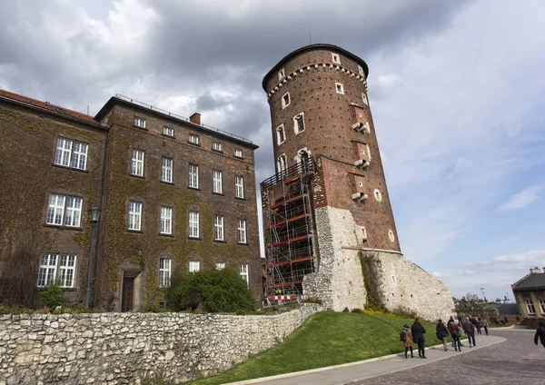 Věže starého královského hradu Wawel — Stock fotografie