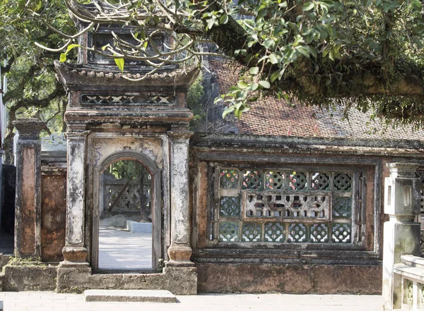 Külső részén a Bich Dong pagoda, Vietnam — Stock Fotó