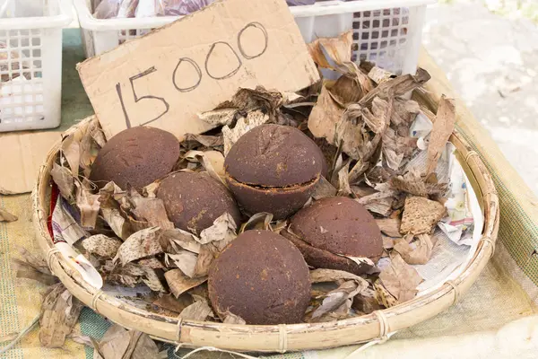 Azúcar de coco vendido en el mercado —  Fotos de Stock