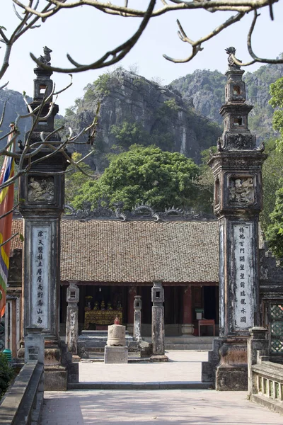 Exterior de la pagoda Bich Dong, Vietnam — Foto de Stock
