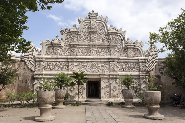 Plataran Tamansari bath entrance — Stock Photo, Image