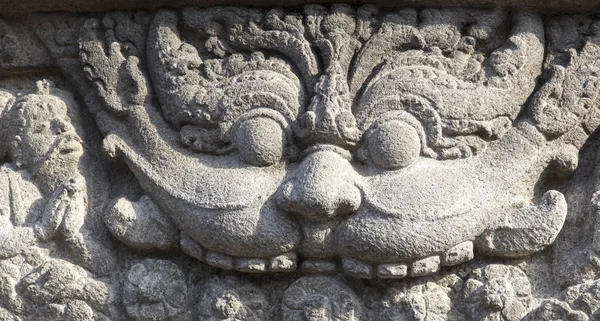 Pedra esculpida em um templo — Fotografia de Stock