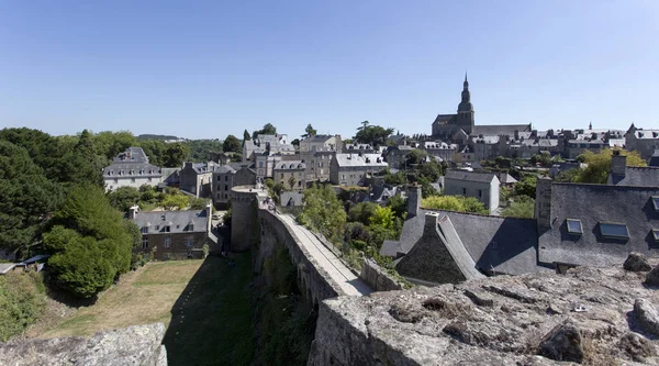 Imagem de Dinan na Bretanha — Fotografia de Stock