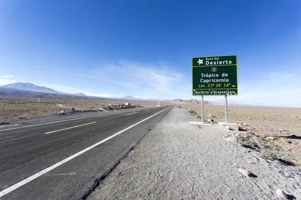 Tropic of Capricorn sign — Stock Photo, Image