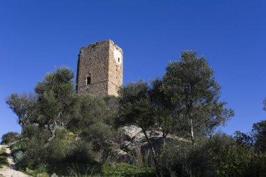 Casteldoria, İtalya - 31 Aralık 2018: Sardunya 'daki Casteldoria harabelerinin manzarası