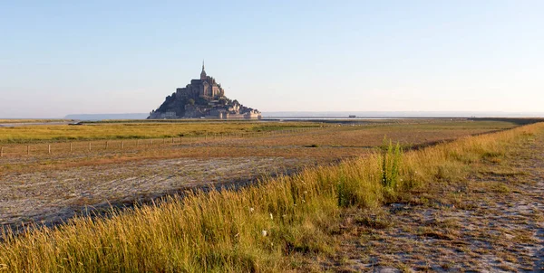 Mont Saint Michel Γαλλία Αυγούστου 2016 Θέα Του Διάσημου Αξιοθέατου — Φωτογραφία Αρχείου