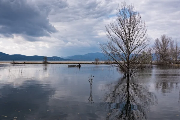 Jezero v Řecku — Stock fotografie