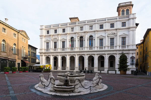 View Piazza Vecchio Old Town Bergamo Italy December 2016 — Stock Photo, Image