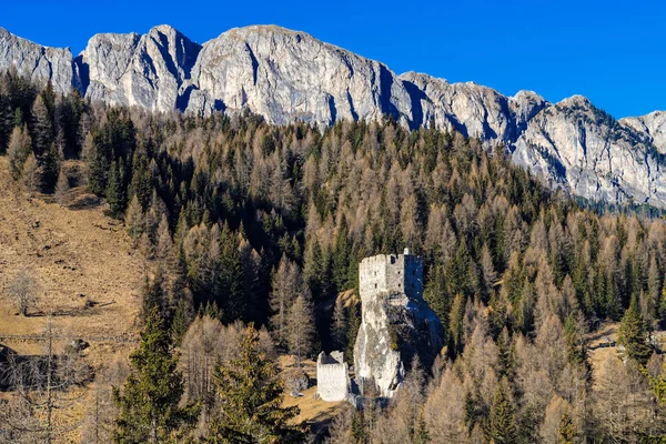 Paysage Avec Château Ruine Aux Dolomites Dans Nord Est Italie — Photo