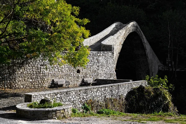 Tradycyjny Kamienny Most Konitsa Epirus Grecja — Zdjęcie stockowe