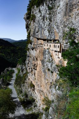Yunanistan'da manastır