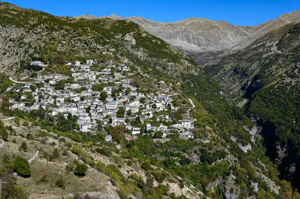 Uitzicht Het Traditionele Dorp Syrrako Het Tzoumerka Gebergte Epirus Griekenland — Stockfoto