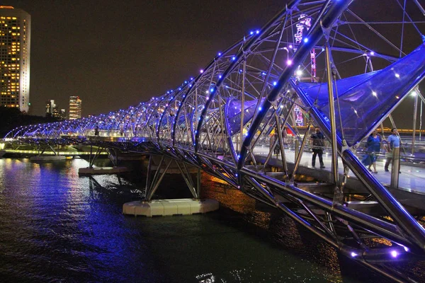 Singapur Abril 2016 Puente Helix Con Marina Bay Sands Segundo — Foto de Stock