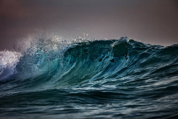 Onda oceânica. Superfície de água do mar áspero — Fotografia de Stock