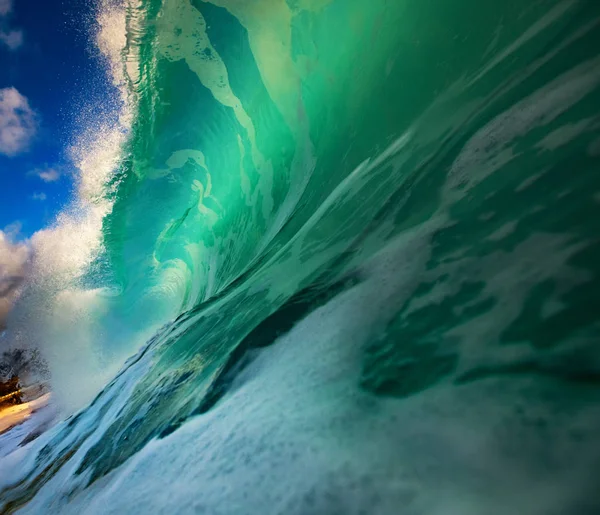 Nagy hullám világos tengervíz — Stock Fotó