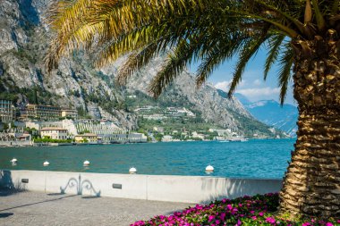 Bir Limone sul Garda, Lago di Garda Gölü