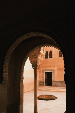 Bir arabesk duvar Alhambra Grenada, Endülüs, İspanya.