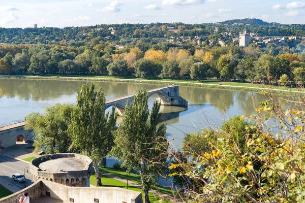 Pont d'Avignon and Rhone river in Avignon, France, UNESCO — Stock Photo, Image