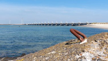 Hollanda'nın en büyük mimari yapı, Delta İnşaat