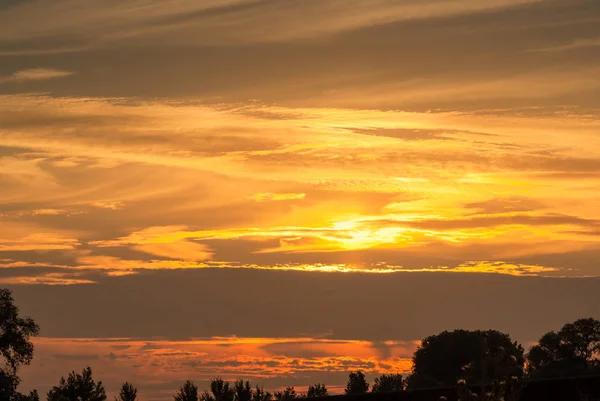 Superbe coucher de soleil le long des digues néerlandaises — Photo