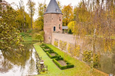 Hollanda Benelüks kalede borde üzerinde büyük