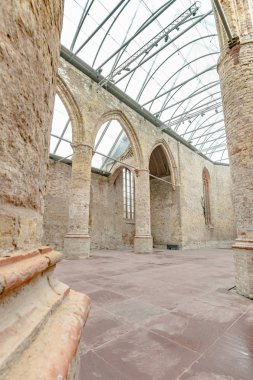 Kilise Mimarlık altında inşa cam çatılı. 