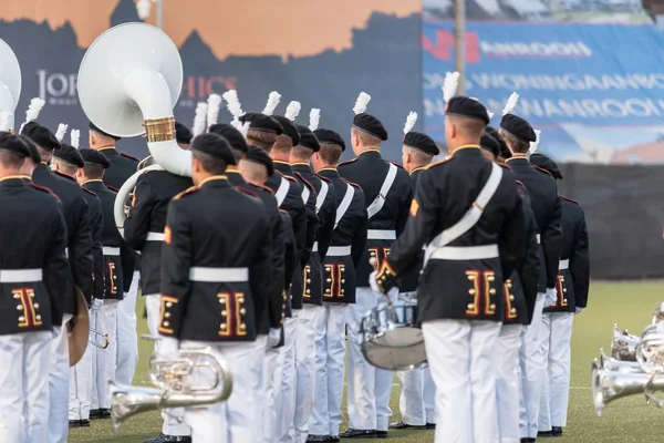 Marching Band oder Showband in Aktion während und Show-Performance — Stockfoto