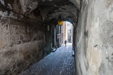 Fransa'nın dağ köylerinde karastic eski sokaklar
