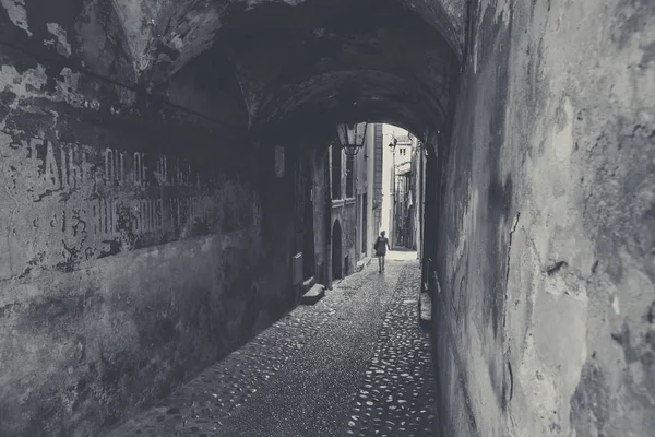 Die karastischen alten Straßen in den französischen Bergdörfern — Stockfoto