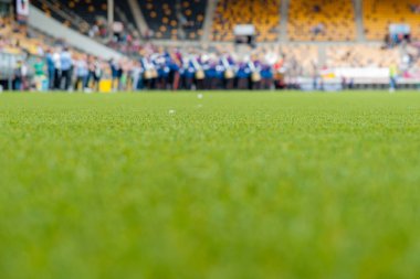 Ayrıntılar bir tantana müzik, gösteri ve yürüyüş bandosu. Oyun mu