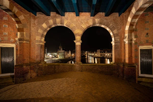 Oude Stadspoort Het Historische Centrum Van Friese Stad Sneek Friesland — Stockfoto