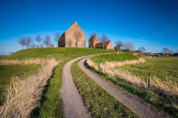 Église Médiévale Historique Petit Village Hollandais Ezinge Sous Ciel Bleu — Photo