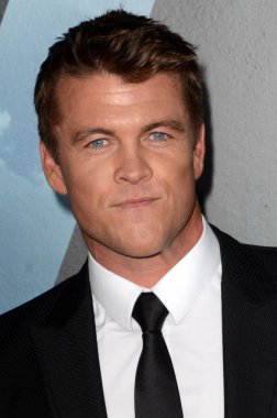Oyuncu Luke Hemsworth