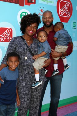 Marcus Tanksley inşaat mühendisi ve ailesi