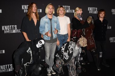 2016 Knott's korkutucu grubun siyah halı Event'de R5