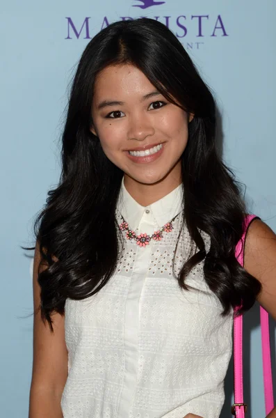 aktris Tiffany Espensen